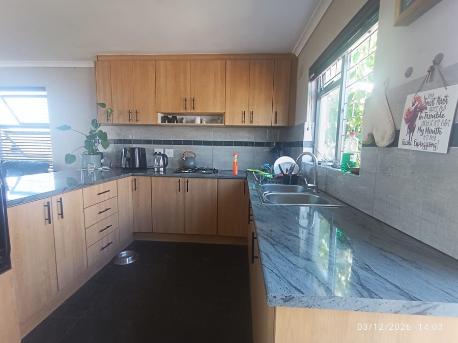 To Let 2 Bedroom Property for Rent in Langeberg Ridge Western Cape